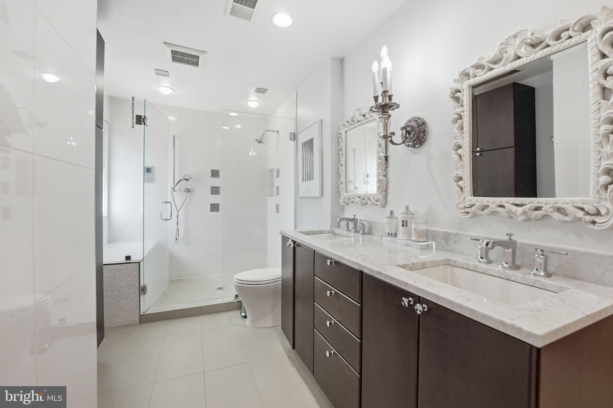 969 Spencer Road McLean, VA 22102 - Photo 28 of 56 Primary bath