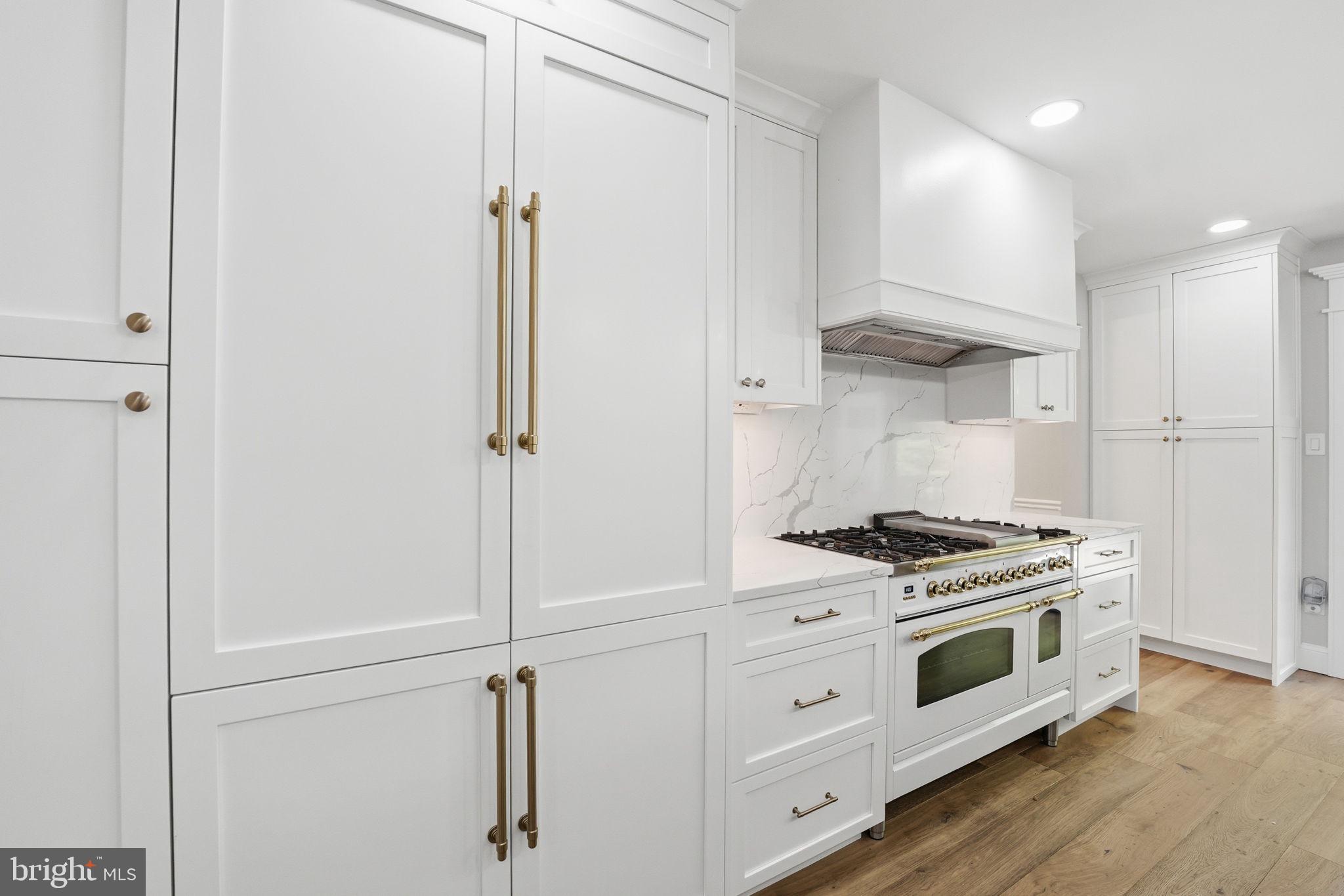 969 Spencer Road McLean, VA 22102 - Photo 5 of 56 Kitchen
