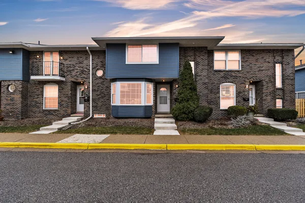 $320,000 | 2784 Page Avenue, Ann Arbor, MI 48104