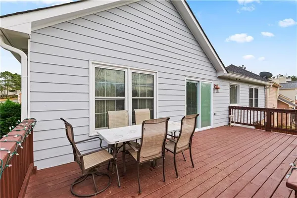 $2,950 | 2437 Pondside Place Northeast, Marietta, GA 30062