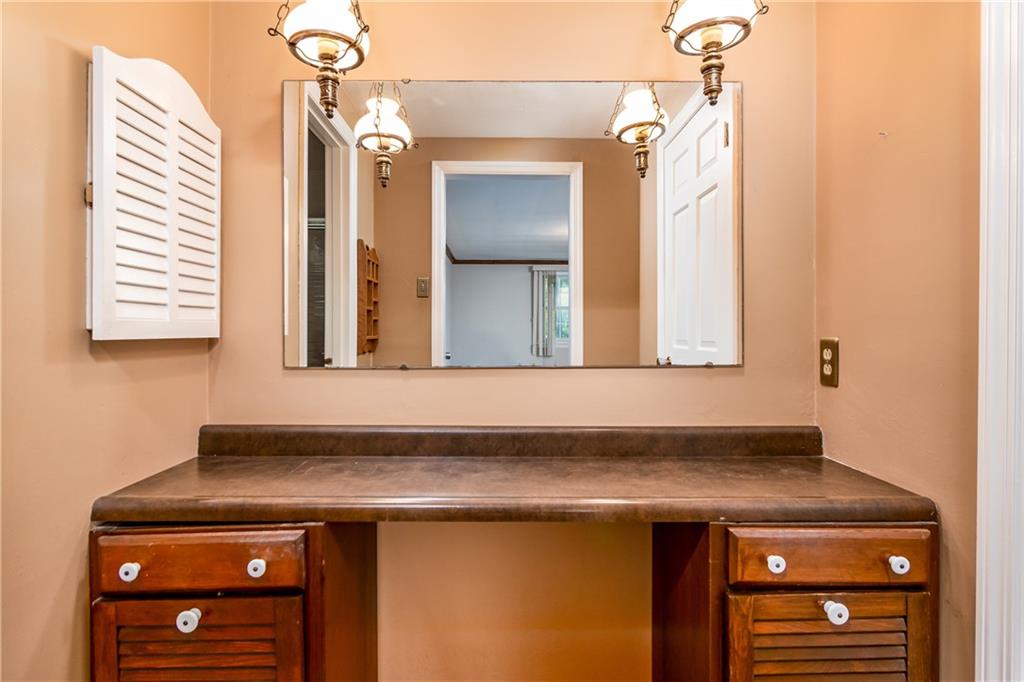 107 Checkerberry Road Baden, PA 15005 - Photo 16 of 24 Gallery Image 16