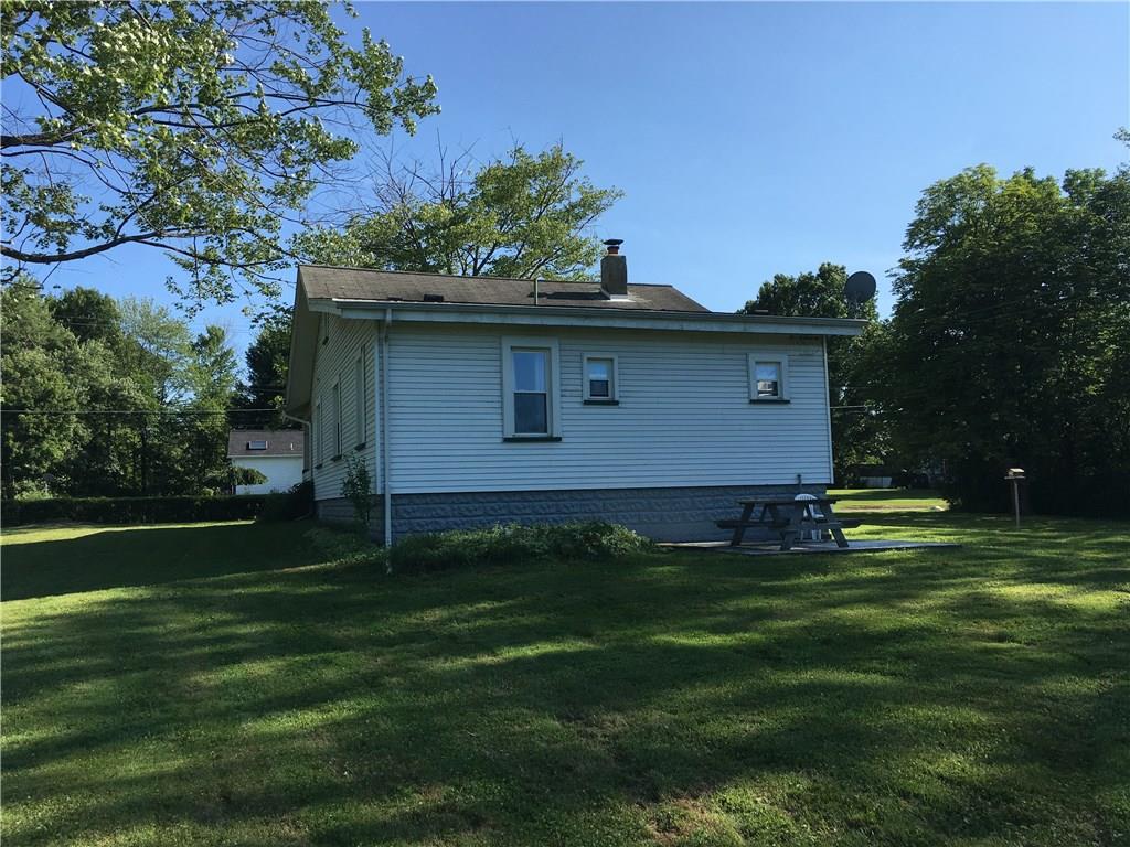 2702 Marr Road Pulaski, PA 16143 - Photo 4 of 16