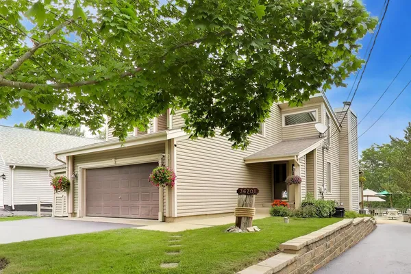 $699,000 | 36701 North Lake Street, Ingleside, IL 60041