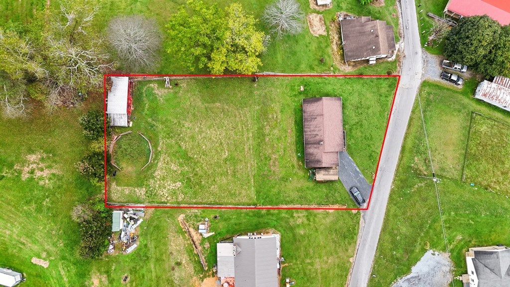 591 Ridgeview Road Saltville, VA 24370 - Photo 27 of 35 Gallery Image 27