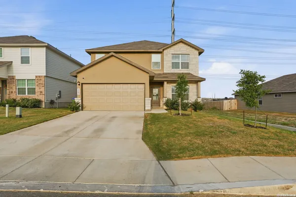 $2,400 | 3203 Wentwood Run, San Antonio, TX 78245