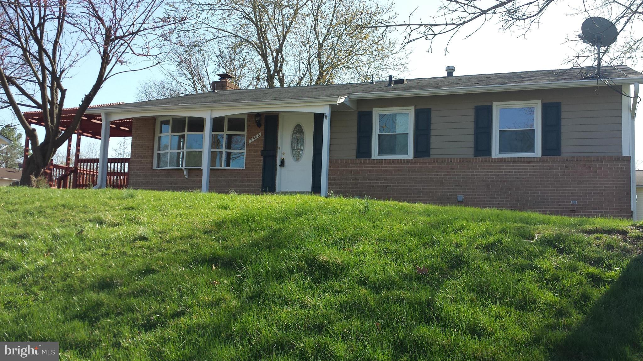 7500 Castle Road Manassas, VA 20109 - Photo 1 of 30 Exterior (Front)