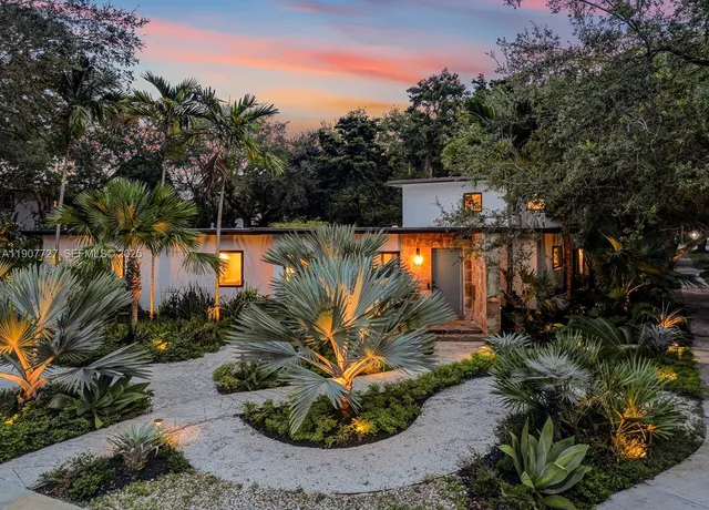 a view of a outdoor space