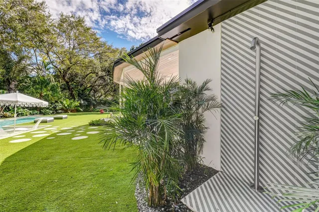 $6,500,000 | 500 Northeast 96th Street, Miami Shores, FL 33138