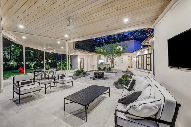 $6,500,000 | 500 Northeast 96th Street, Miami Shores, FL 33138