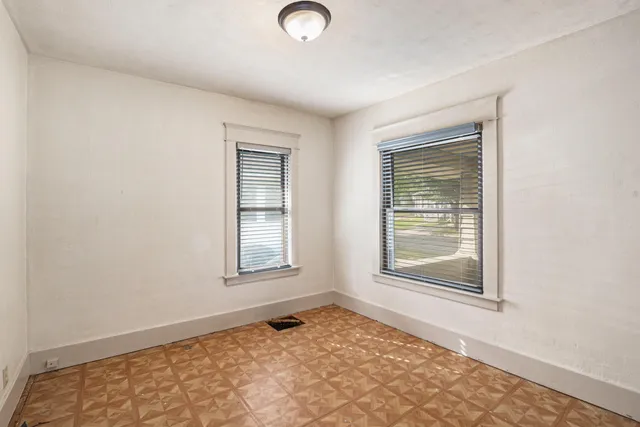 $119,500 | 1346 Eureka Street, Lansing, MI 48912