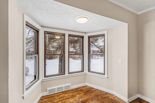 $149,900 | 1346 Eureka Street, Lansing, MI 48912