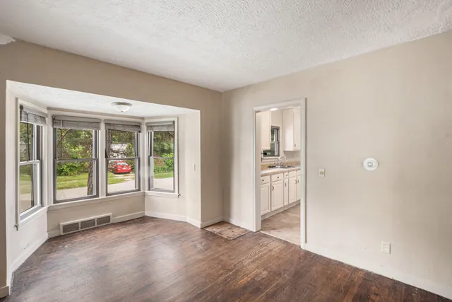 $119,500 | 1346 Eureka Street, Lansing, MI 48912