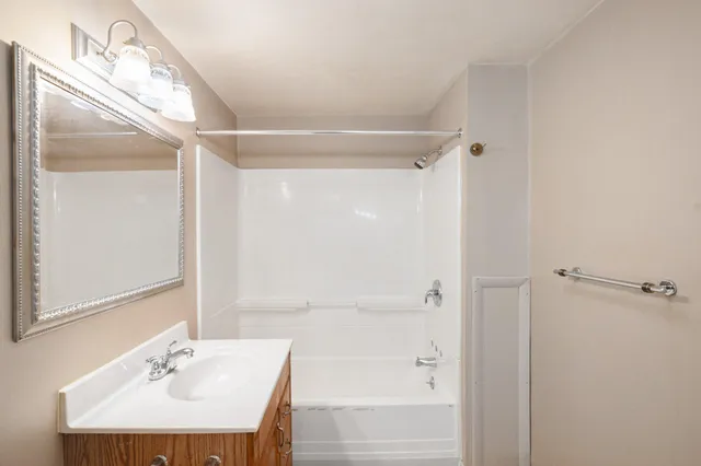 $119,500 | 1346 Eureka Street, Lansing, MI 48912