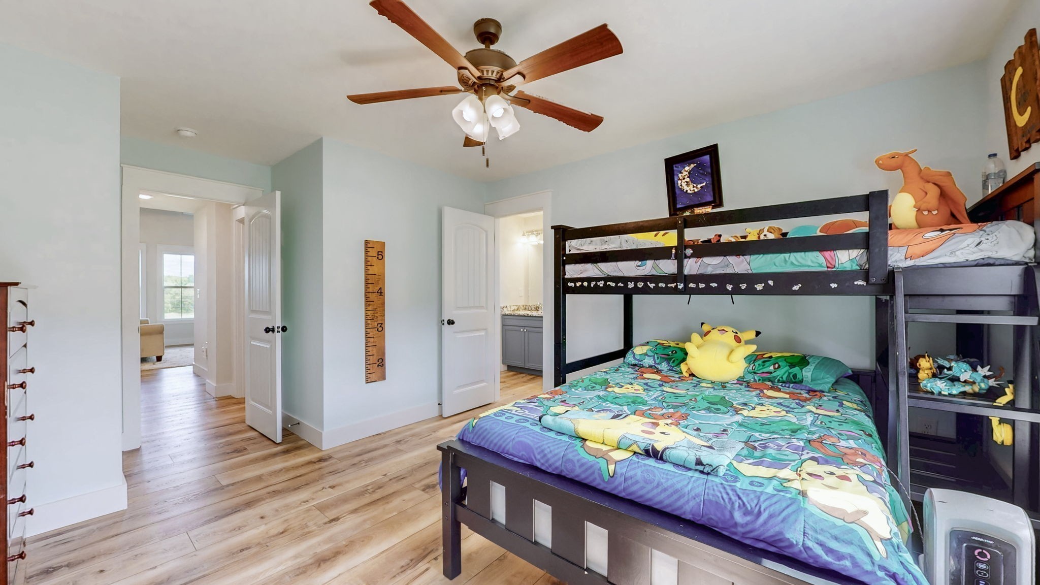 548 Buddy Road Burns, TN 37029 - Photo 22 of 47 a living room with furniture and a table