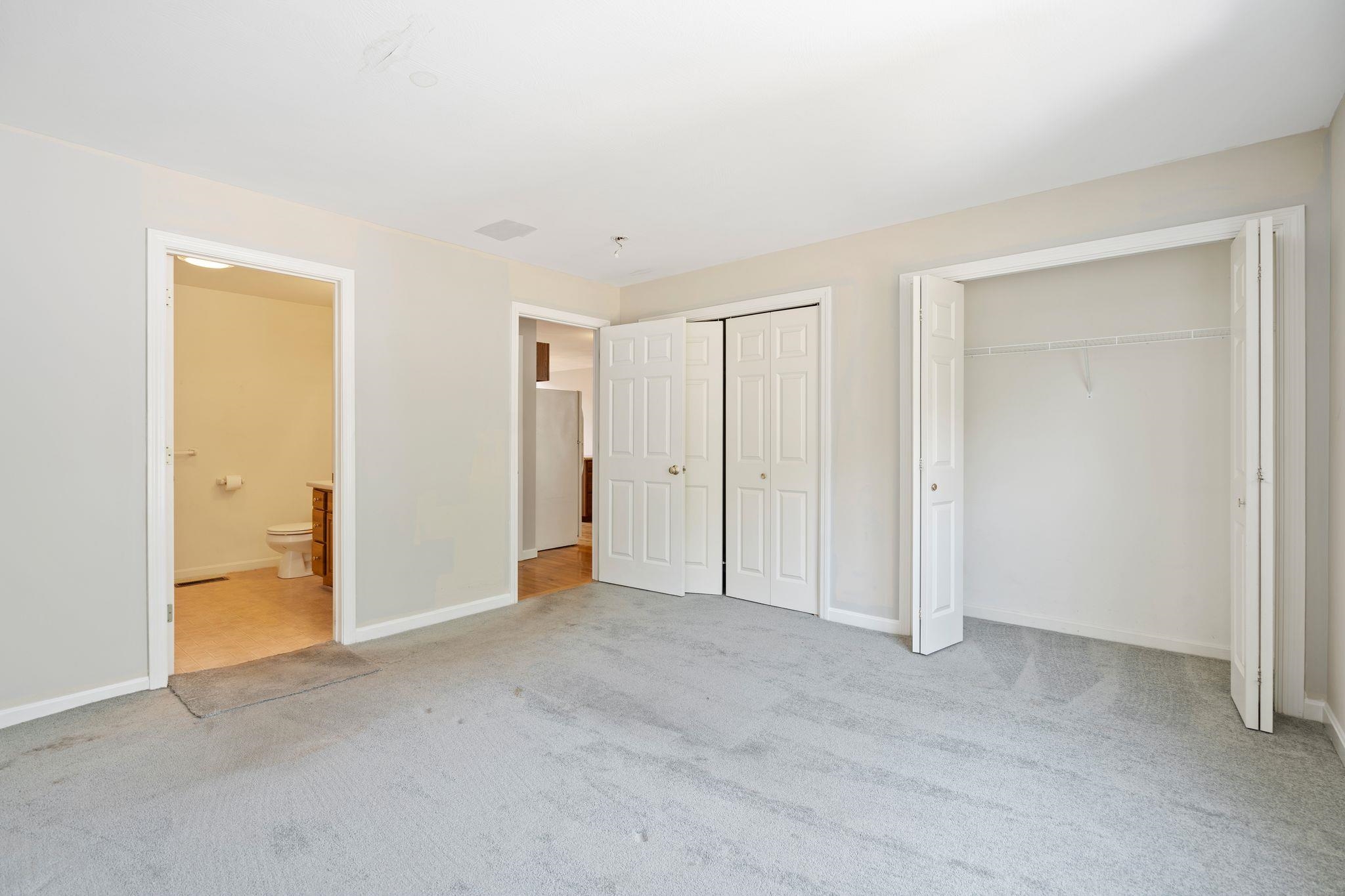 20 Pleasant Street Windham, NH 03087 - Photo 15 of 29