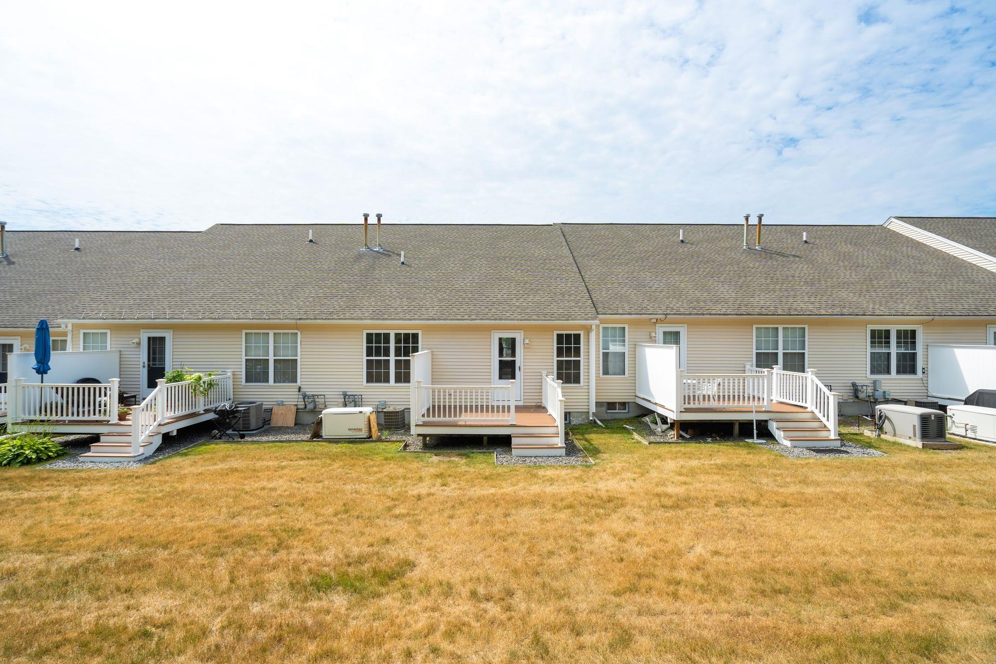 20 Pleasant Street Windham, NH 03087 - Photo 3 of 29