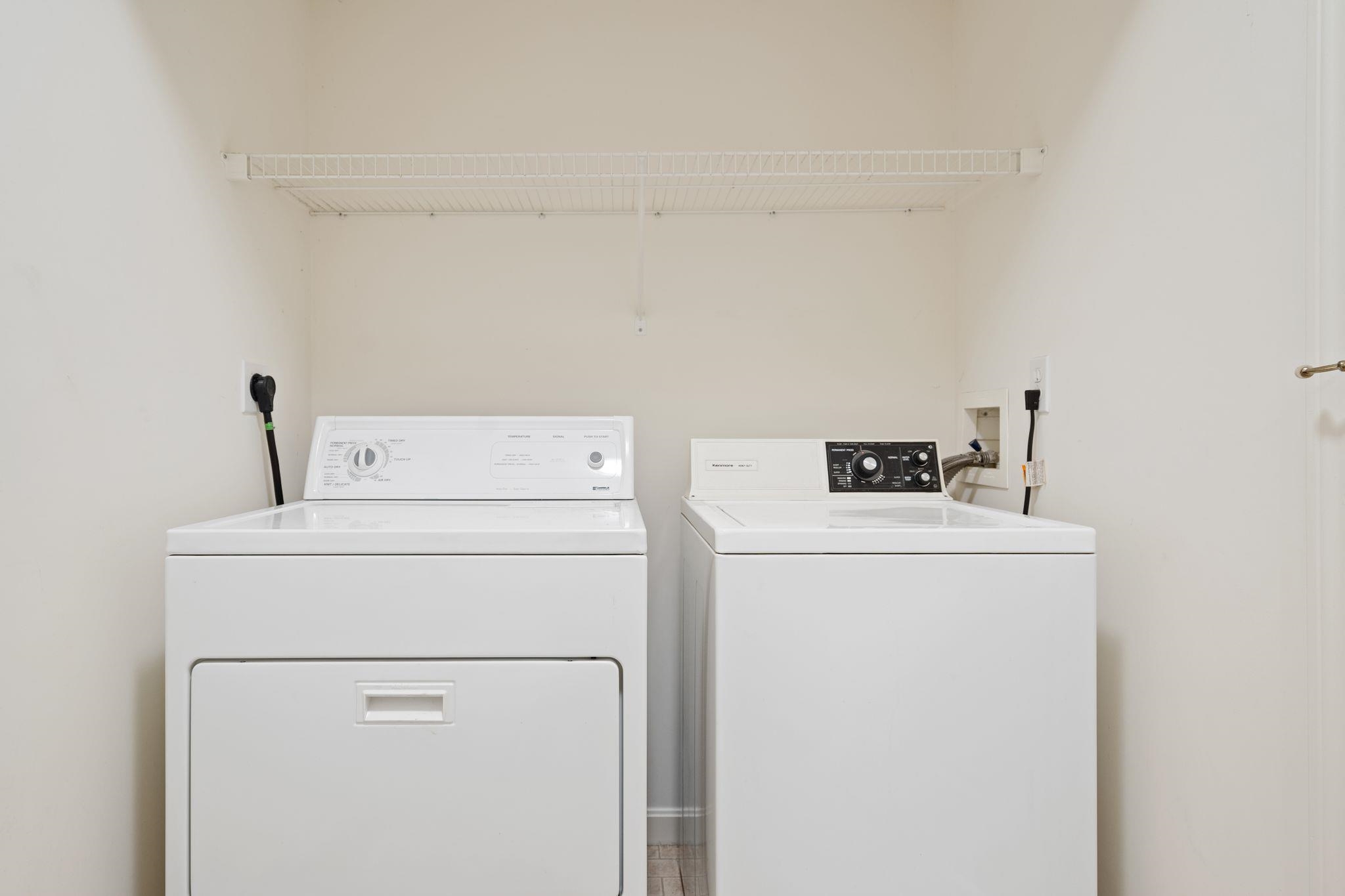 20 Pleasant Street Windham, NH 03087 - Photo 8 of 29