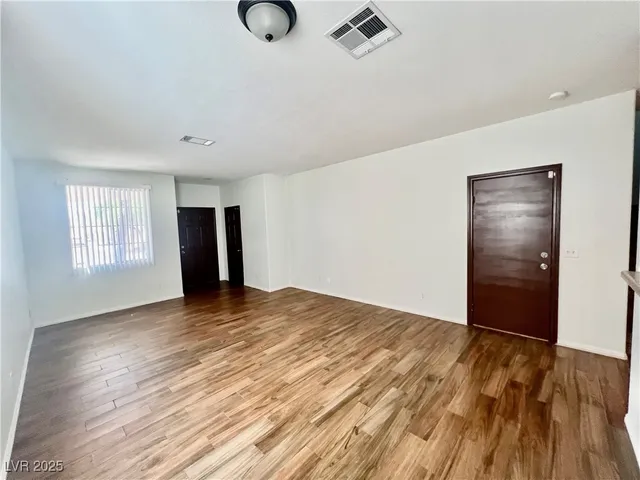 $1,745 | 1324 Sun Village Avenue, Las Vegas, NV 89183