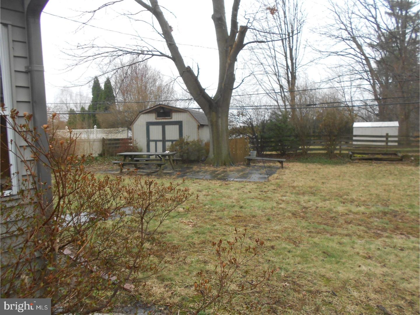 421 Manor Road Hatboro, PA 19040 - Photo 14 of 15 Gallery Image 14
