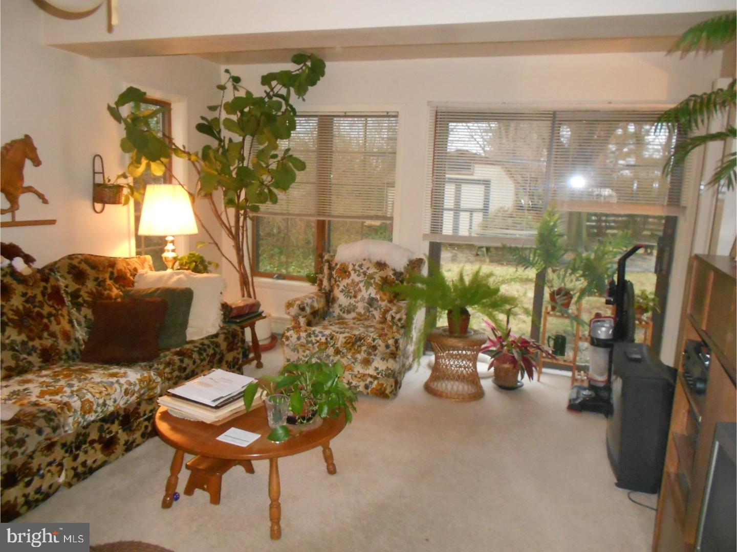 421 Manor Road Hatboro, PA 19040 - Photo 7 of 15 Family Room