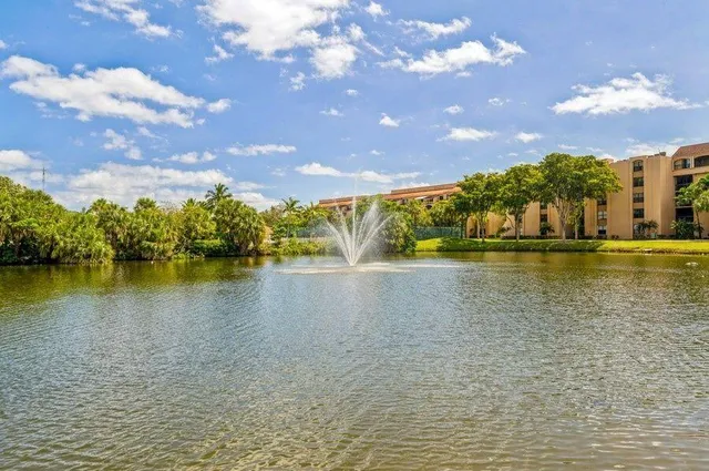 $329,900 | 450 Egret Circle, Unit 9209, Delray Beach, FL 33444