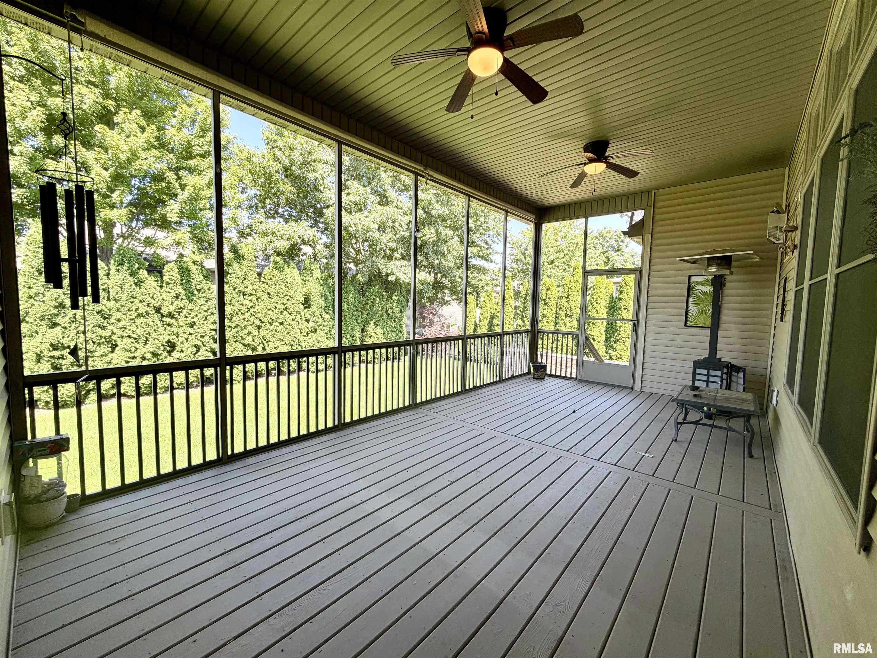 1805 Blue Stone Drive Springfield, IL 62704 - Photo 37 of 40
