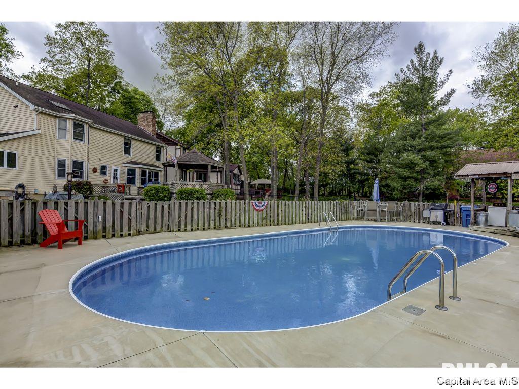 3821 West Bluffs Road Springfield, IL 62711 - Photo 31 of 36