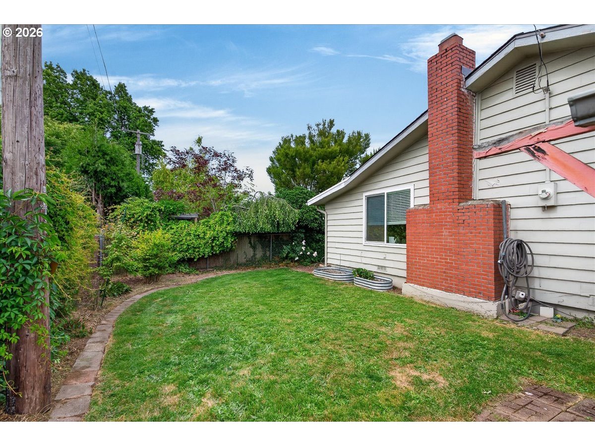 1300 Southwest Vine Street Albany, OR 97321 - Photo 40 of 43