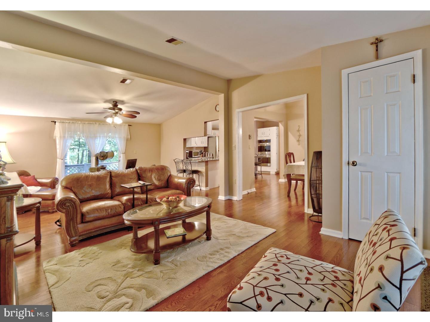 7 Brandywine Road Pemberton, NJ 08068 - Photo 11 of 25 Great Room