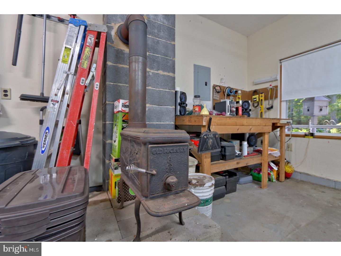 7 Brandywine Road Pemberton, NJ 08068 - Photo 24 of 25 Garage
