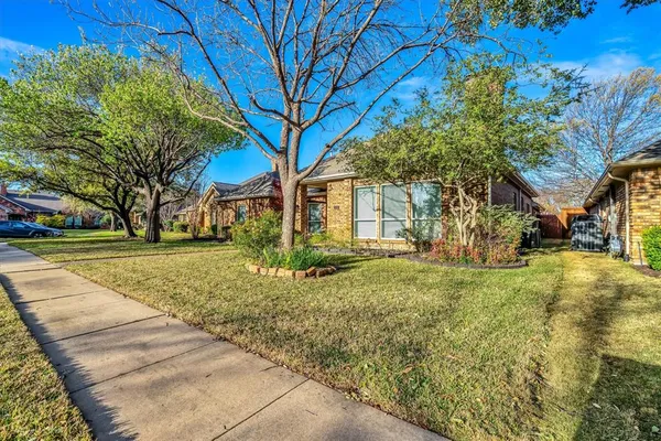 $685,000 | 316 Quiet Valley Drive, Coppell, TX 75019