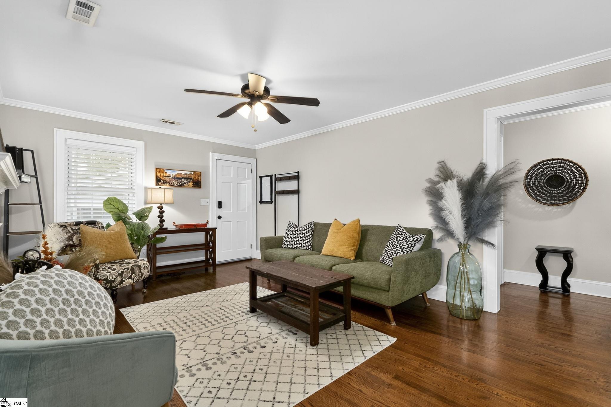 9 Virnelle Street Greenville, SC 29607 - Photo 8 of 42 Gallery Image 8