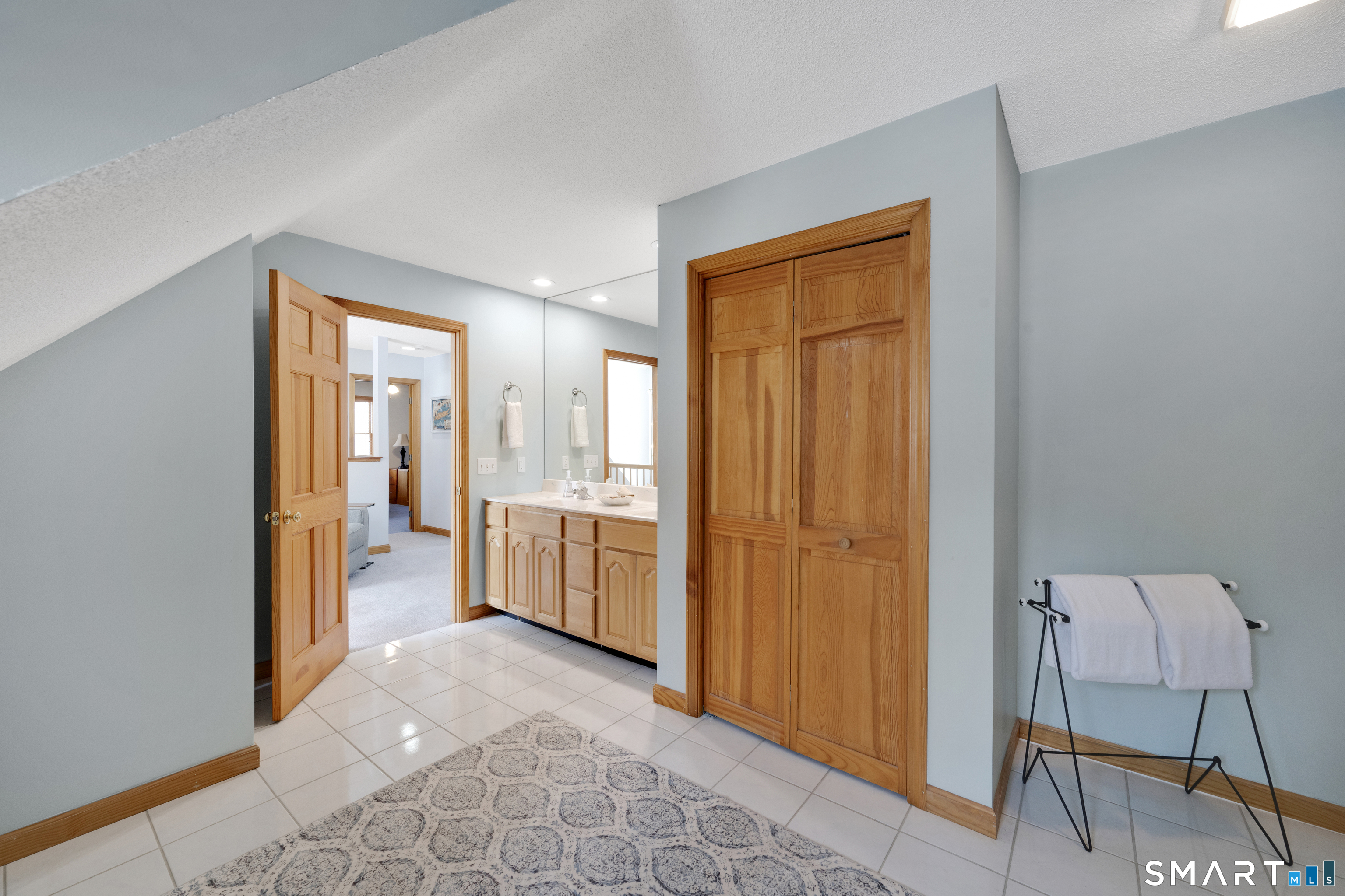 16 Higgins Way Tolland, CT 06084 - Photo 25 of 42 a view of a room with closet area