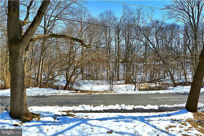 4103 Garrett Park Road Silver Spring, MD 20906 - Photo 2 of 16 View