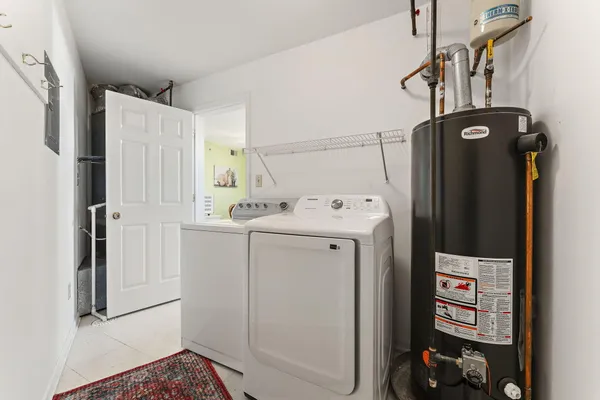 $184,900 | 2343 99th Street, Unit 2A, Highland, IN 46322