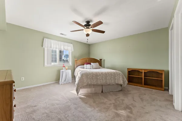 $184,900 | 2343 99th Street, Unit 2A, Highland, IN 46322