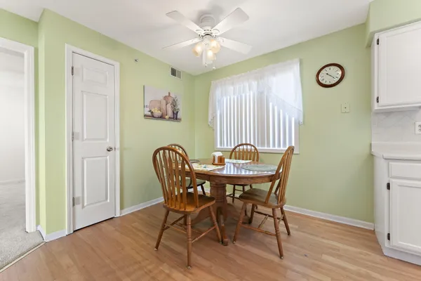 $184,900 | 2343 99th Street, Unit 2A, Highland, IN 46322
