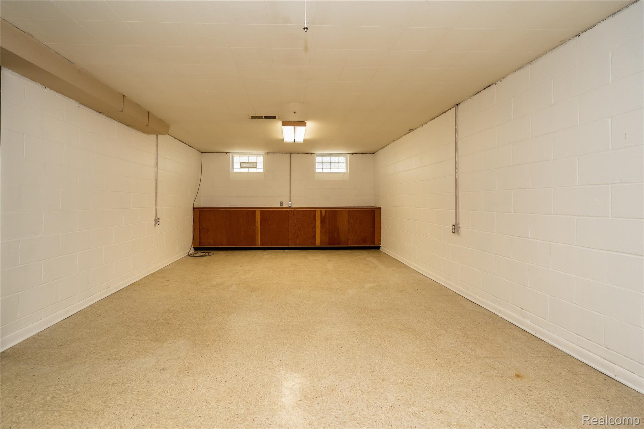18320 21 Mile Road Macomb, MI 48044 - Photo 90 of 99 DSC03281.jpg