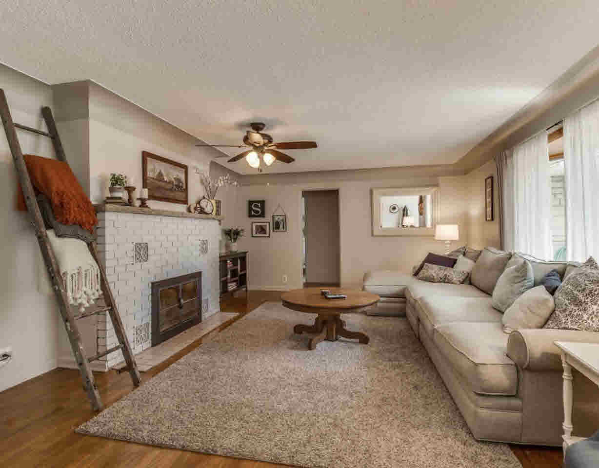 701 Silver Lake Road Linden, MI 48451 - Photo 2 of 36 21354331-1.JPG
