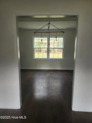 $2,500 | 179 Powell Street, Newport, NC 28570