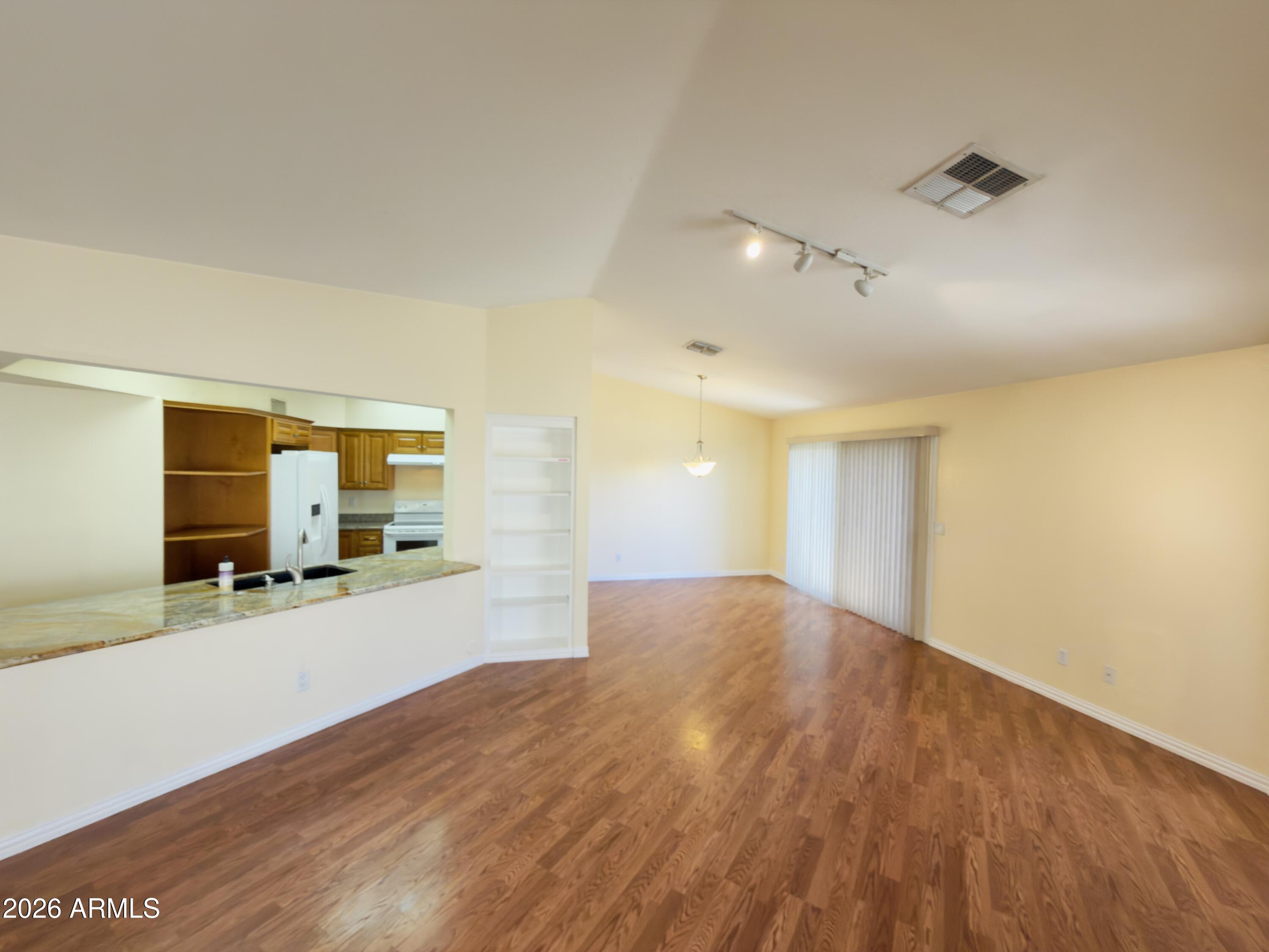12612 South Cherokee Street Phoenix, AZ 85044 - Photo 6 of 21 Cherokee8