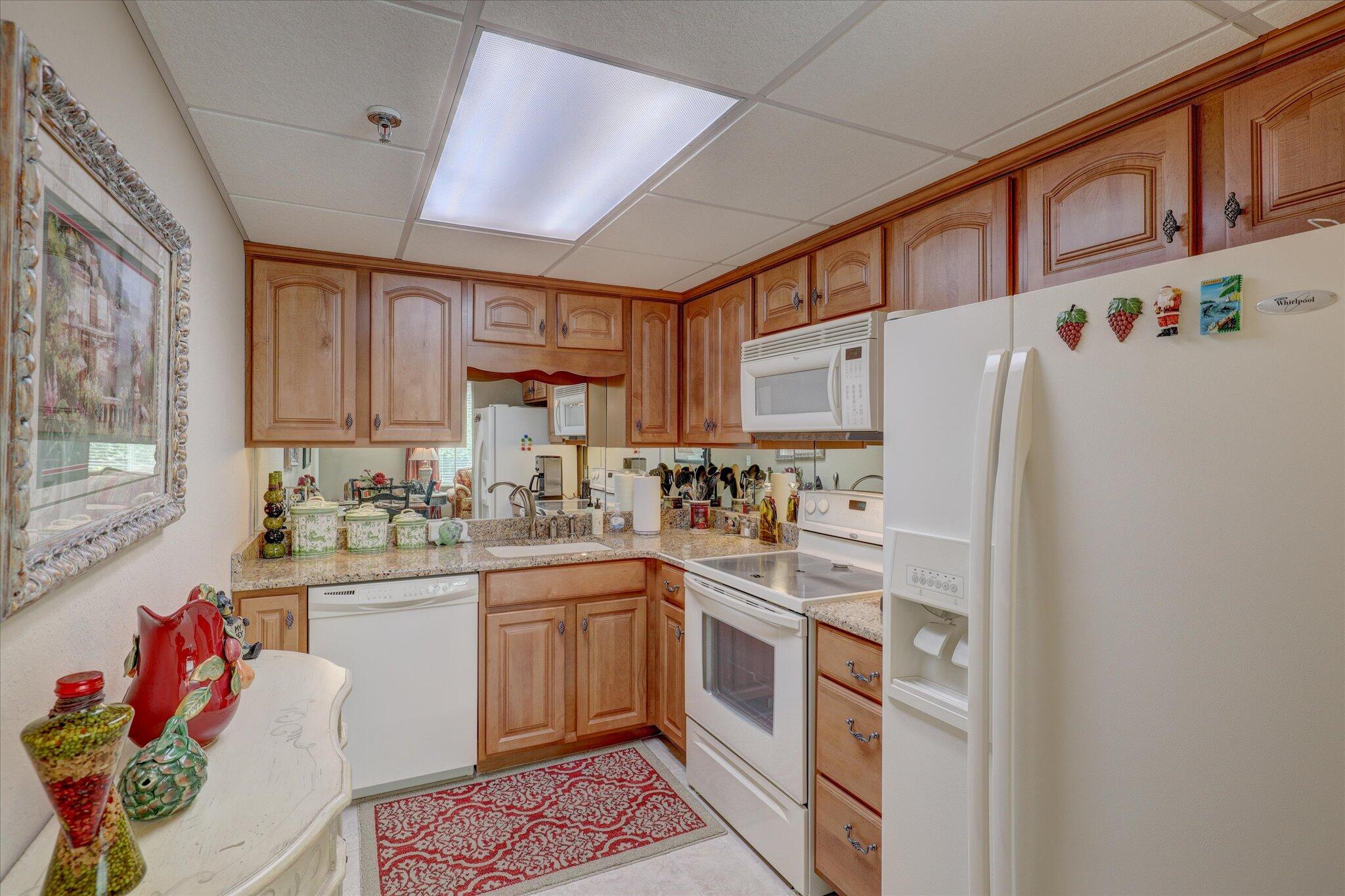 3215 North River Road, Unit 408 Pigeon Forge, TN 37863 - Photo 12 of 25 13-IMG_3493_4_5_6_7-Edit