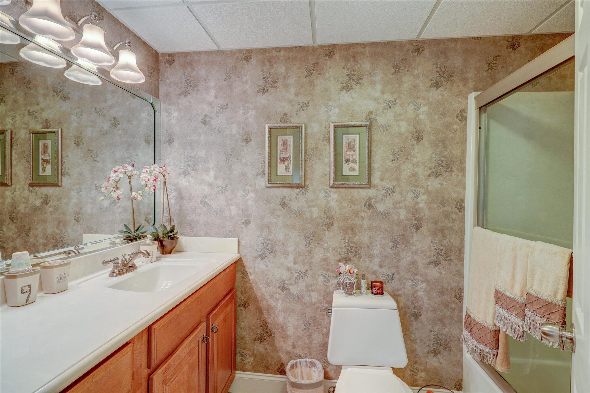 3215 North River Road, Unit 408 Pigeon Forge, TN 37863 - Photo 17 of 25 18-IMG_3518_19_20_21_22