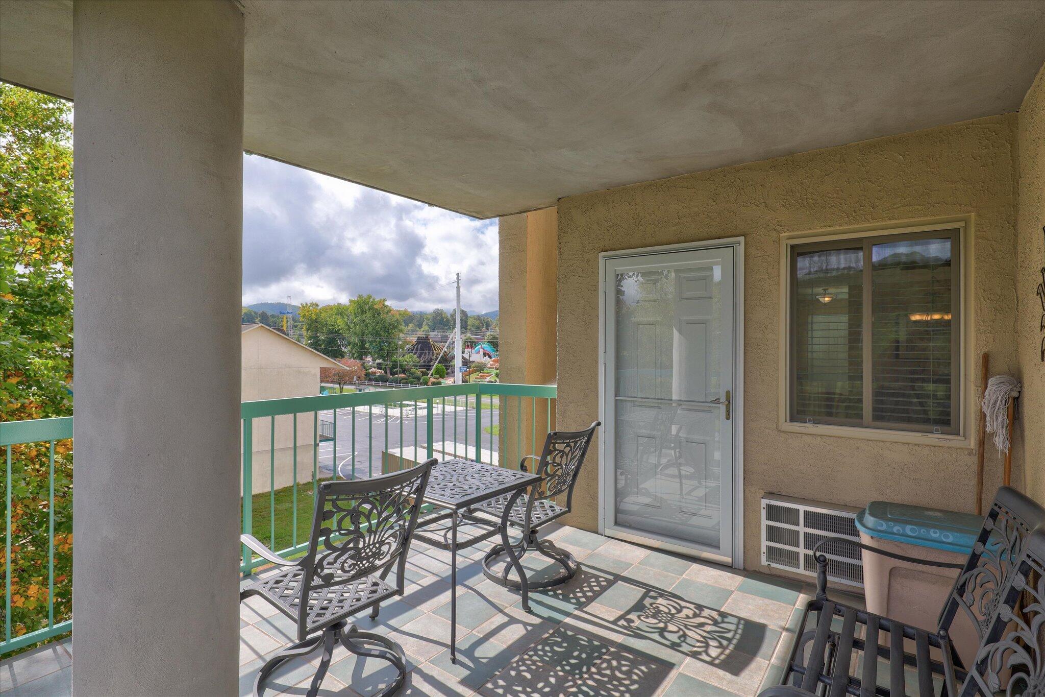 3215 North River Road, Unit 408 Pigeon Forge, TN 37863 - Photo 23 of 25 25-IMG_3448_49_50_51_52