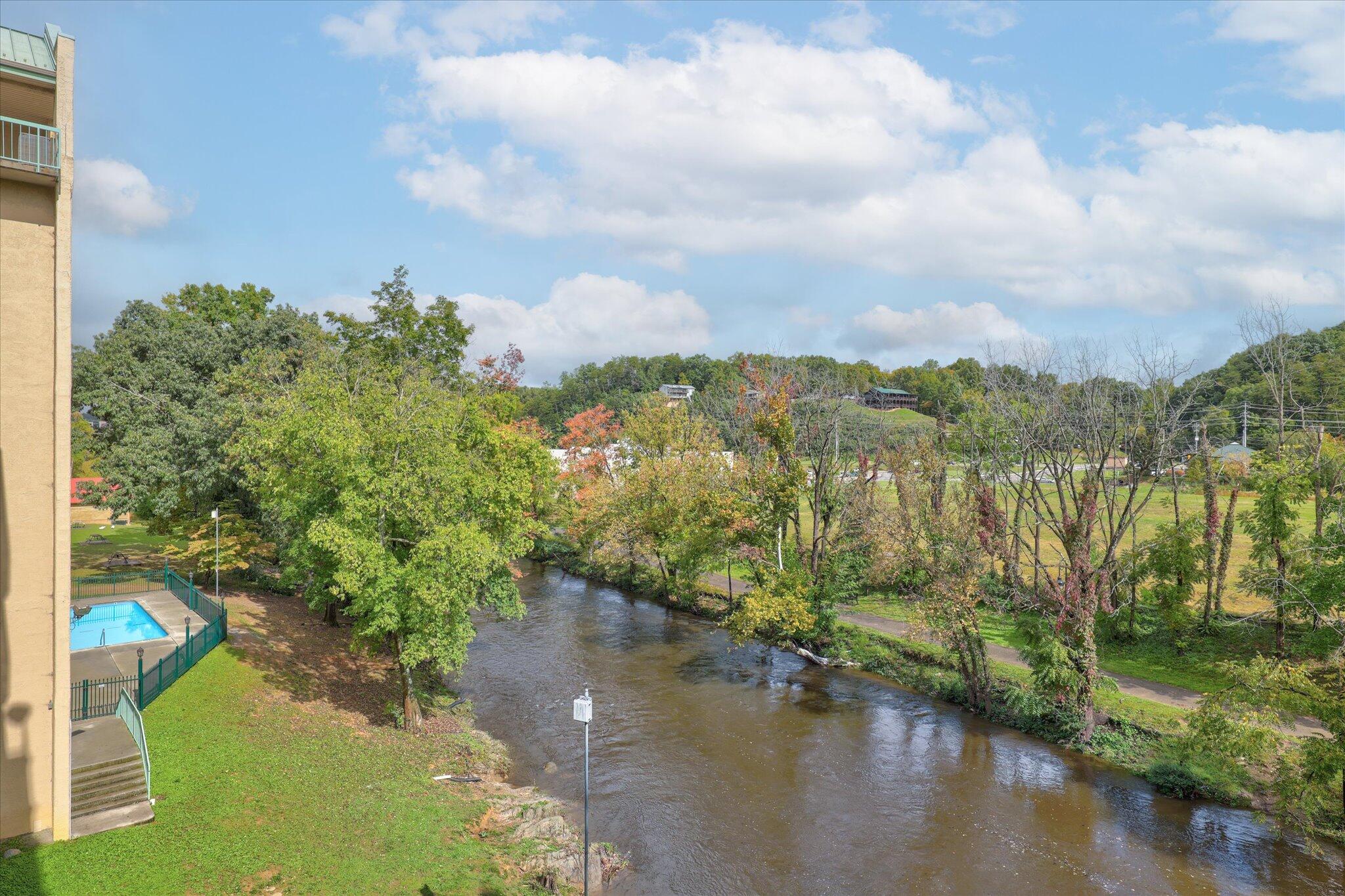 3215 North River Road, Unit 408 Pigeon Forge, TN 37863 - Photo 24 of 25 24-IMG_3438_39_40_41_42-Edit