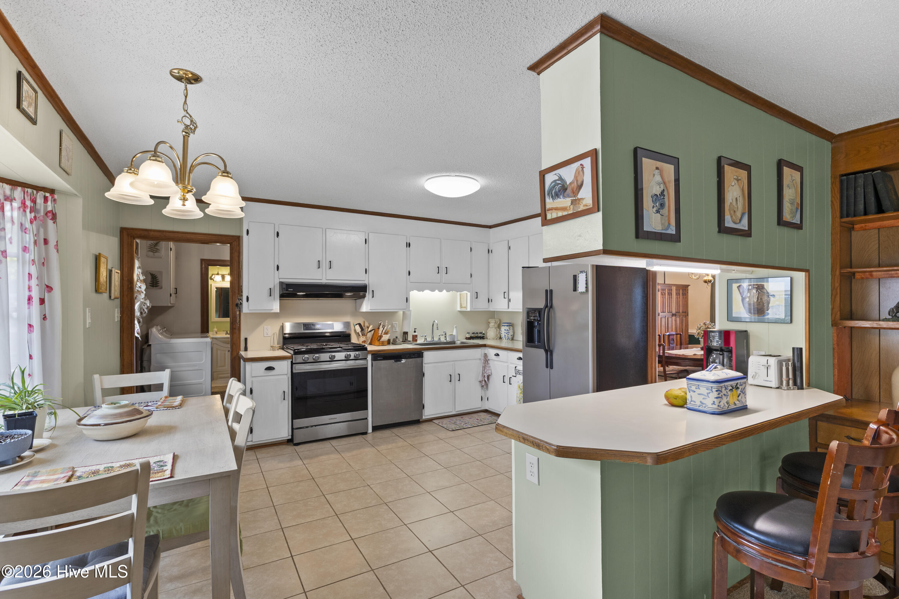 1721 Bethlehem Road Rocky Mount, NC 27803 - Photo 20 of 39 Kitchen