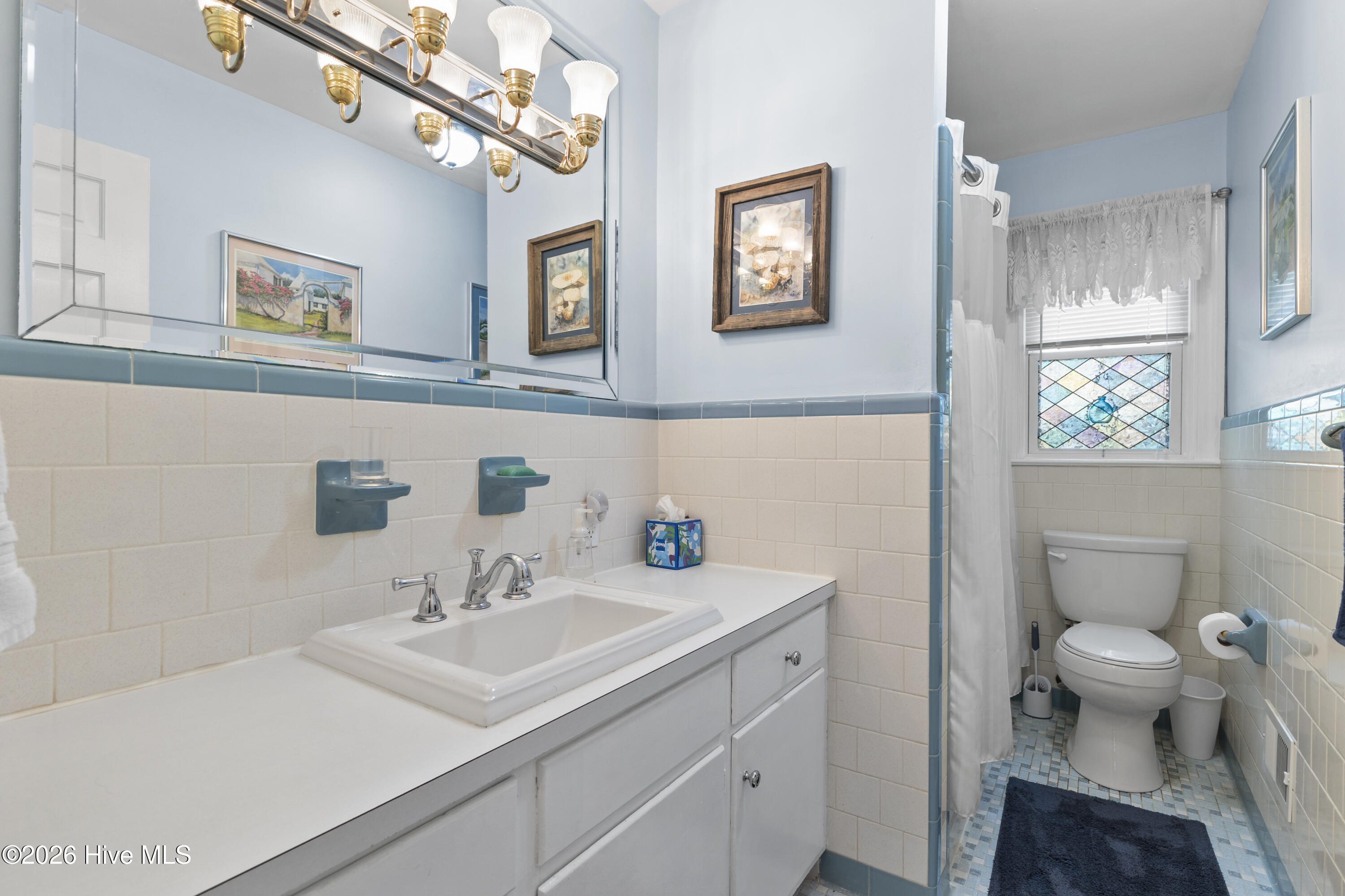 1721 Bethlehem Road Rocky Mount, NC 27803 - Photo 29 of 39 First Floor Full Bath