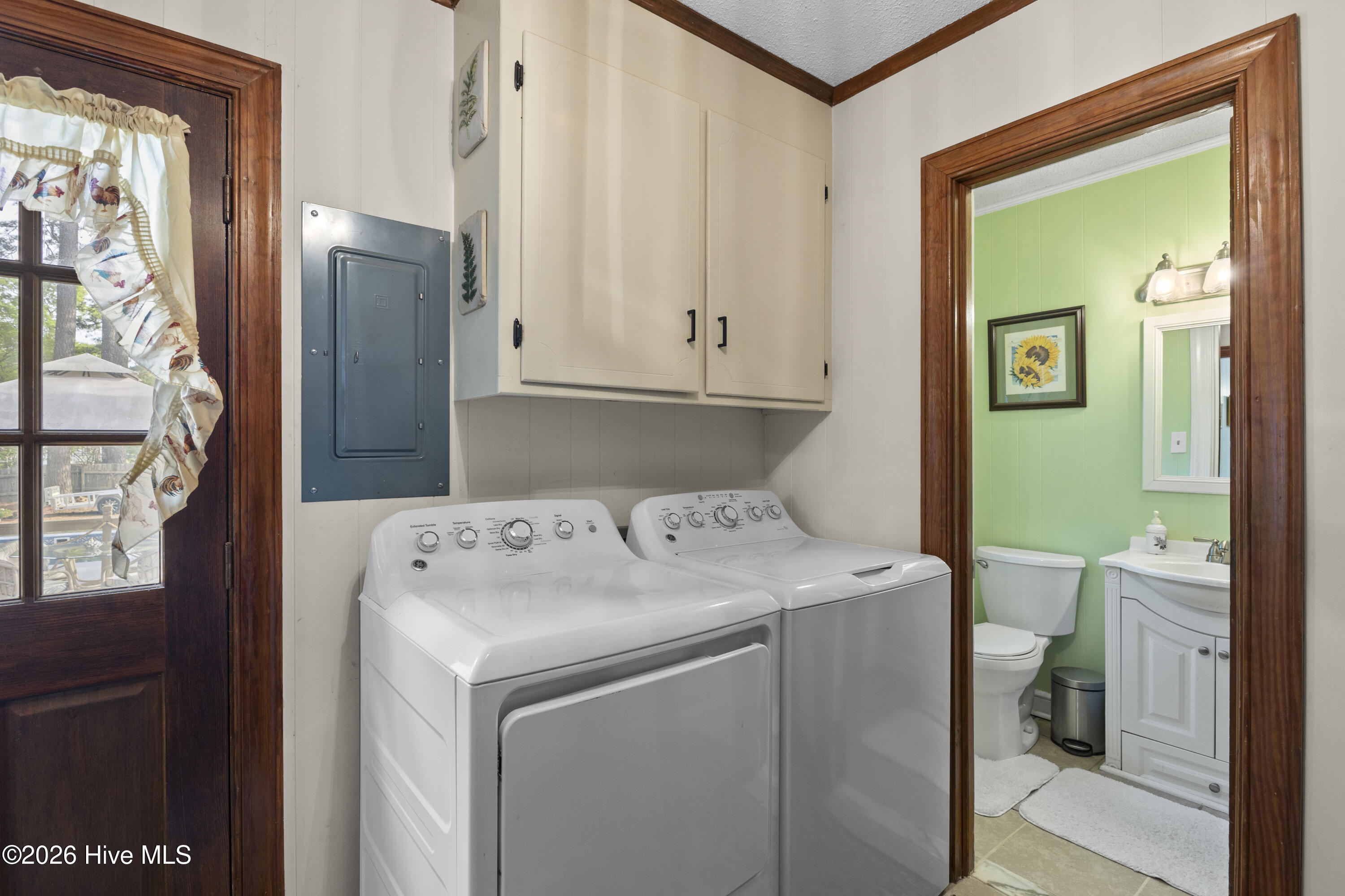 1721 Bethlehem Road Rocky Mount, NC 27803 - Photo 30 of 39 Laundry Room