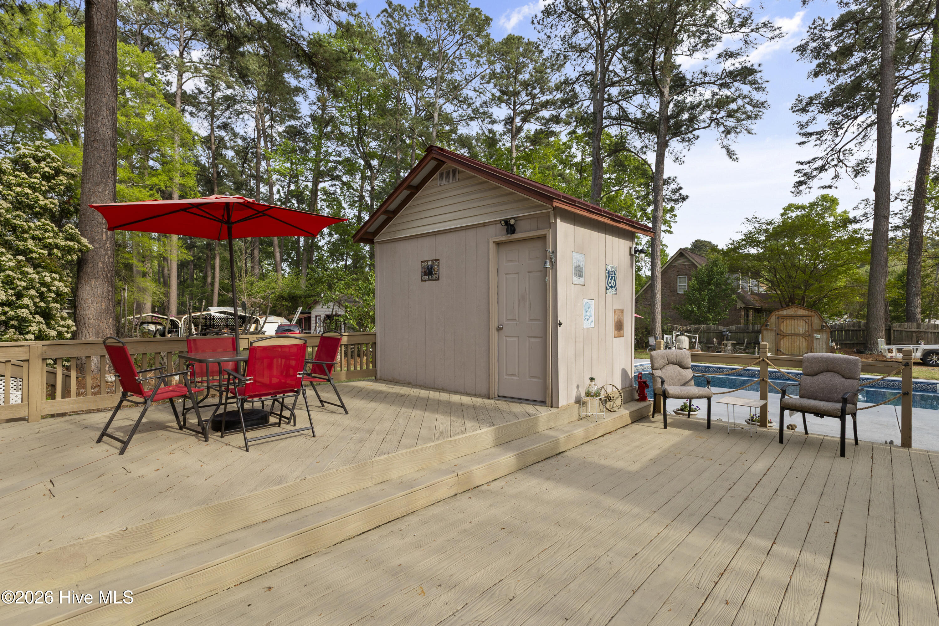 1721 Bethlehem Road Rocky Mount, NC 27803 - Photo 8 of 39 Deck and Pool House