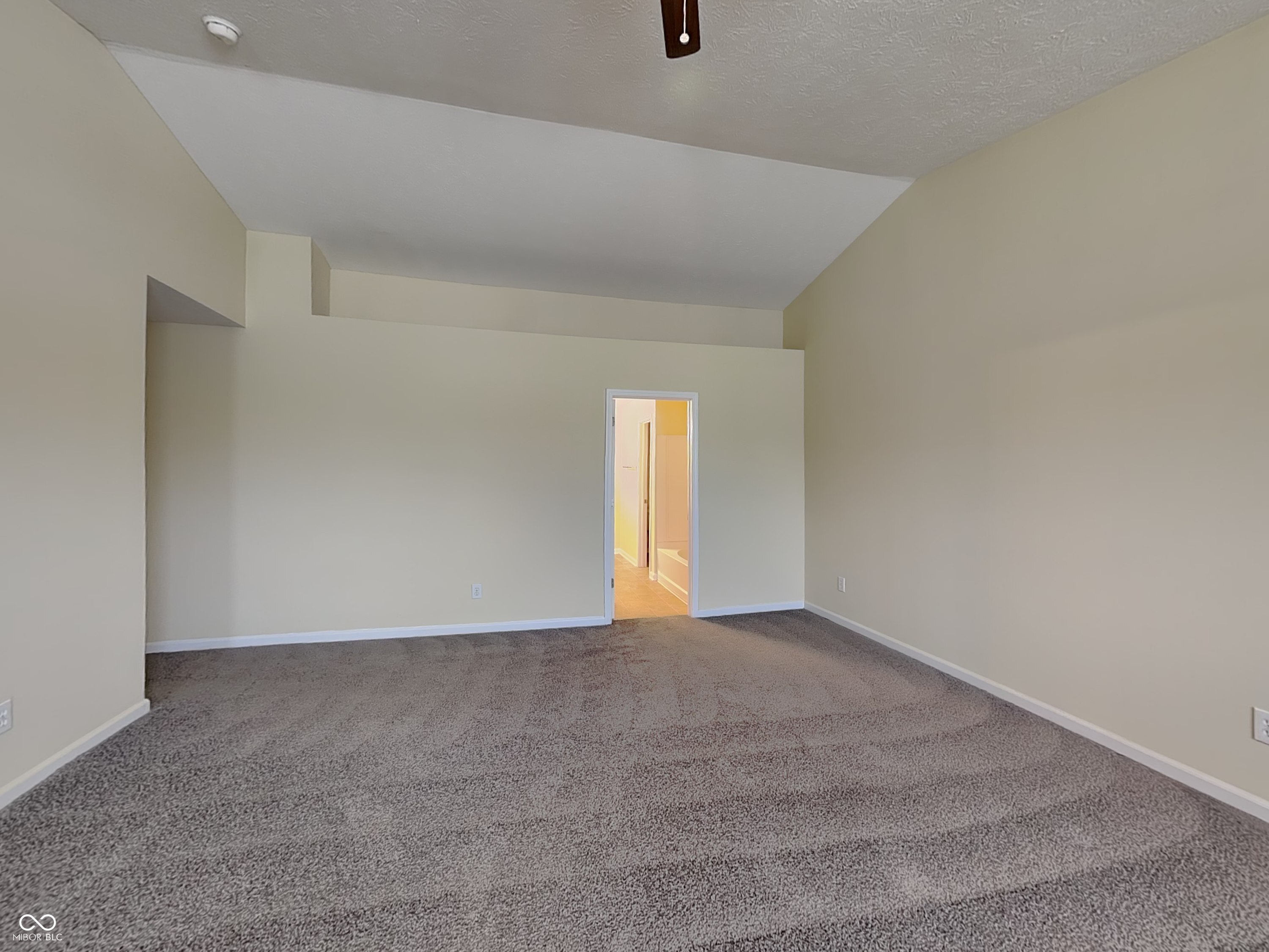 12442 Quarterback Lane Fishers, IN 46037 - Photo 11 of 24